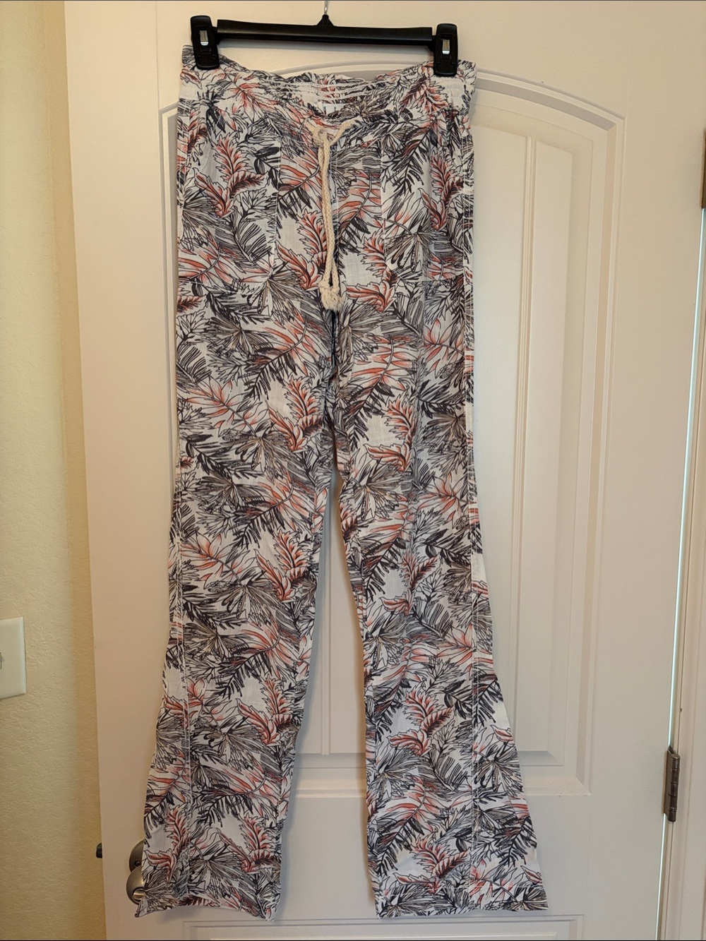 Cali1850 Tropical Print Wide-Leg Linen Pants in Multicolor - 2 pairs